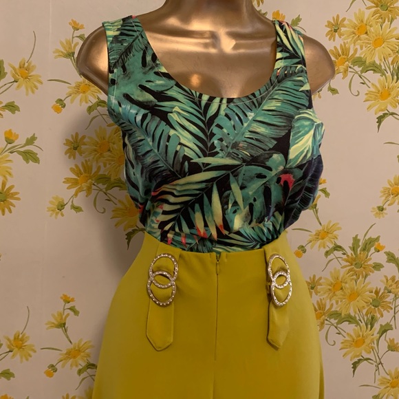 Tropical print sleeveless bodysuit size L - Picture 4 of 12